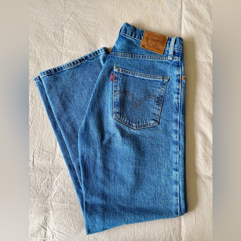 Levi’s Ribcage Ankle Jeans